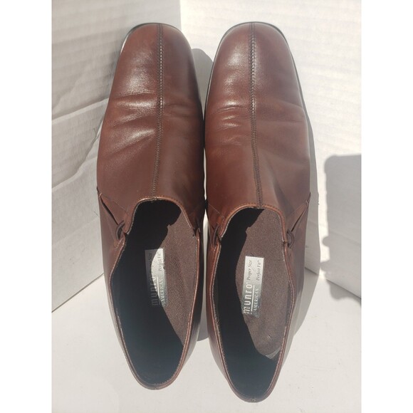 Munro "Revere" Chocolate Brown Leather Slip-On Pump #M281421 Women's 11 Narrow - Picture 2 of 16